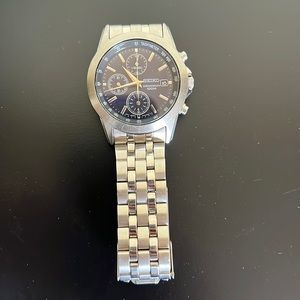 Seiko Chronograph 100M watch